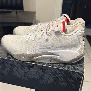 Nike air Jordan Zion 3 basketball sneakers sz 8
